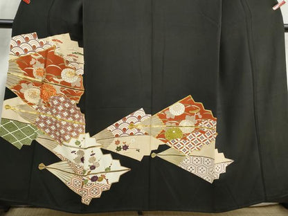 平和屋着物■豪華黒留袖　駒刺繍　扇面花文　金銀彩　正絹　逸品　DABJ0399qa