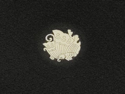 平和屋着物■豪華黒留袖　駒刺繍　地紙枝花文　金彩　やまと誂製　正絹　逸品　DABJ0400qa