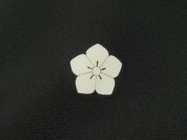 平和屋着物■豪華黒留袖　駒刺繍　エ霞花松文　金彩　正絹　逸品　DABJ0420qa