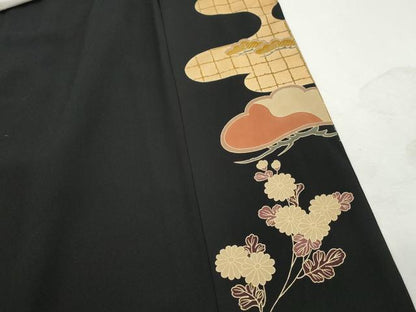 平和屋着物■豪華黒留袖　駒刺繍　エ霞花松文　金彩　正絹　逸品　DABJ0420qa