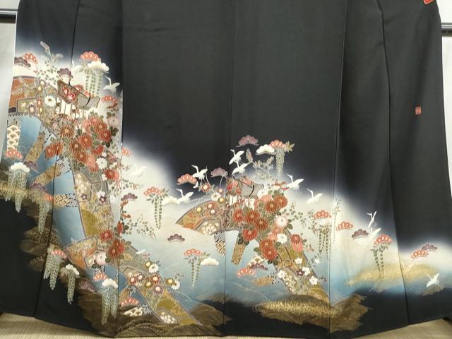 平和屋着物■豪華黒留袖　作家物　駒刺繍　飛鶴御所車花松文　暈し染め　金彩　正絹　逸品　DABJ0421qa