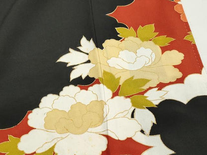 平和屋着物■豪華黒留袖　駒刺繍　孔雀花文　金彩　ロング丈　正絹　逸品　DABJ0423qa