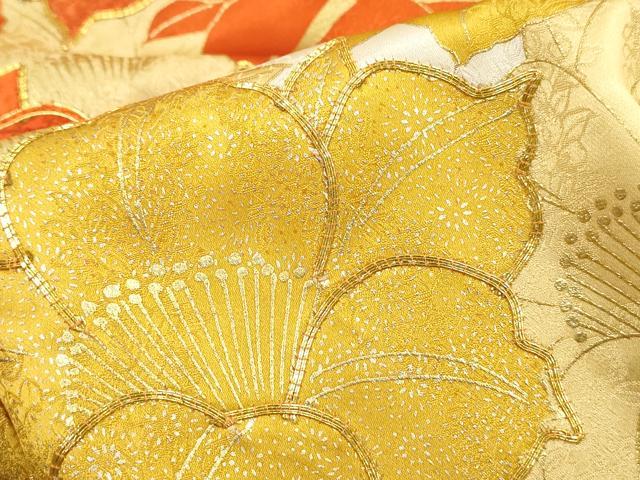 平和屋着物■豪華振袖　駒刺繍　草花文　金彩　正絹　逸品　DABJ0437qa