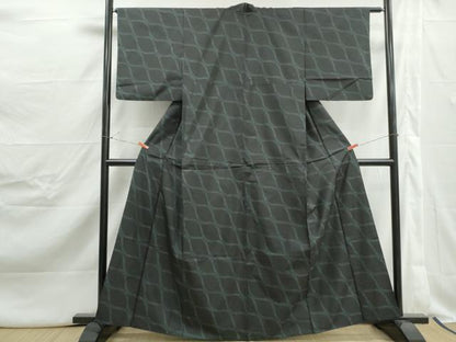 平和屋着物■本場大島紬　網目文　正絹　逸品　DABJ0505qa