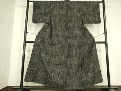 平和屋着物▽本場大島紬　薩摩結城　単衣　絣縞文　黒地　正絹　逸品　DABJ1103az