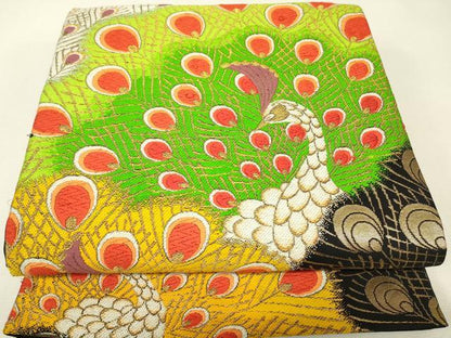 平和屋着物▼六通柄袋帯　唐織　孔雀文　黒地　金糸　正絹　逸品　DABJ1142az