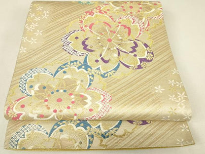 平和屋着物▼六通柄袋帯　舞桜文　金糸　正絹　逸品　DABJ1826az