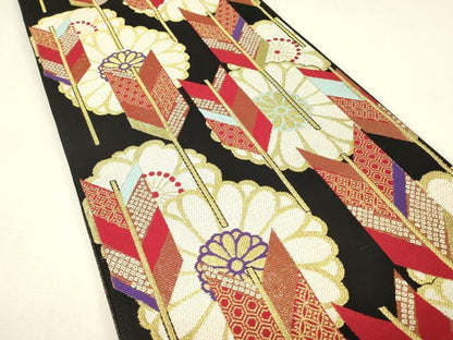 平和屋着物▼六通柄袋帯　矢羽花文　黒地　金糸　正絹　逸品　DABJ1986az