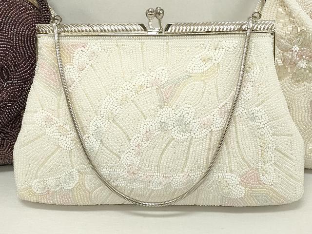 平和屋着物▼和装小物　和装ビーズバッグまとめて3点　総ビーズ　草花文　白色　逸品　DABJ2107xg