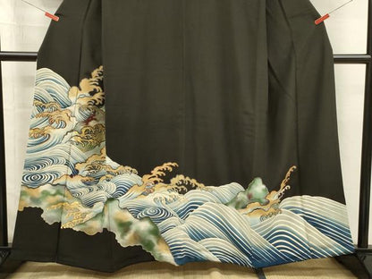 平和屋着物■豪華黒留袖　刺繍　立波文　金彩　正絹　逸品　DABJ2525ya
