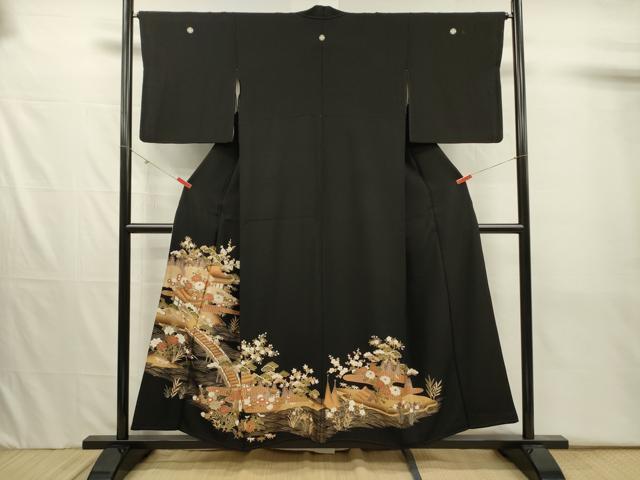 平和屋着物■豪華黒留袖　渡橋風景花松文　金彩　正絹　逸品　DABJ2560ya