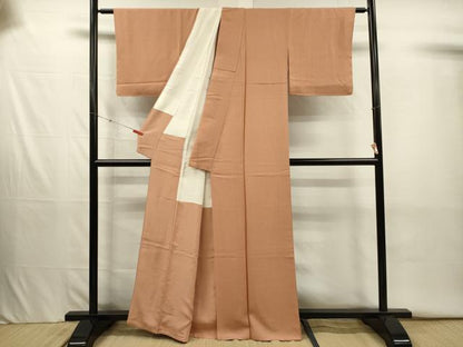 平和屋着物■上質な色無地　霞地紋　胡桃色　正絹　逸品　DABJ2626ya