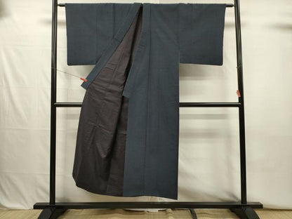 平和屋着物■男性　紬　鉄御納戸色　正絹　逸品　DABJ2706ya