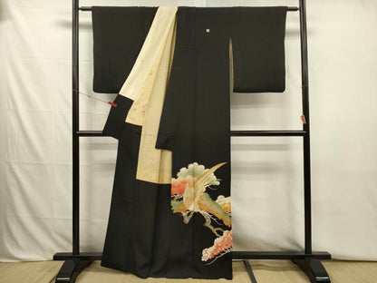 平和屋着物■豪華黒留袖　刺繍　尾長鳥　枝松　金彩　正絹　逸品　DABJ2776ya