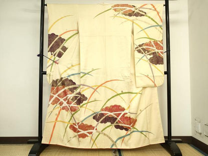 平和屋着物■豪華振袖　駒刺繍　露芝雲文　金彩　正絹　逸品　DABJ2912ya