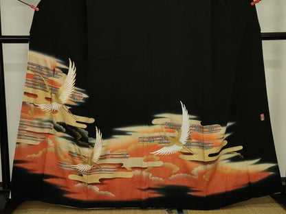 平和屋着物■豪華黒留袖　駒刺繍　飛鶴花文　暈し染め　金彩　正絹　逸品　DABJ2914ya
