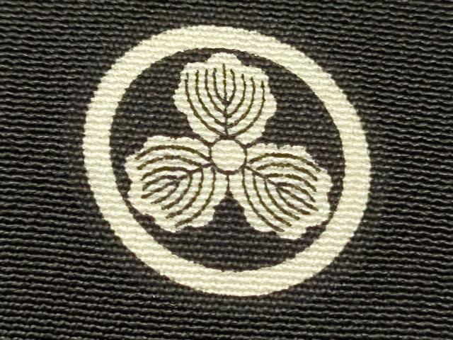 平和屋着物■豪華黒留袖　鳳凰花松文　金彩　正絹　逸品　DABJ2955ya