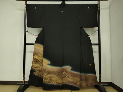 平和屋着物■豪華黒留袖　作家物　駒刺繍　立波風景松文　暈し染め　金彩　正絹　逸品　DABJ2990ya