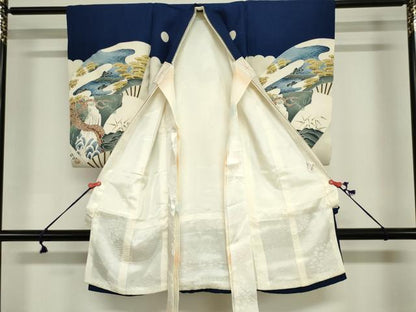 平和屋着物[]お宮参り　男の子　祝着　産着　初着　のしめ　駒刺繍　鷹　鷲　扇面　風神雷神　銀彩　逸品　DABJ3017ea