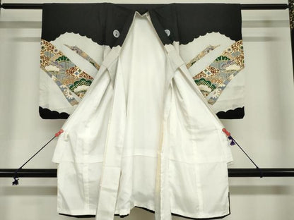 平和屋着物[]お宮参り　男の子　祝着　産着　初着　のしめ　鷹　鷲　器物松文　金彩　DABJ3022ea