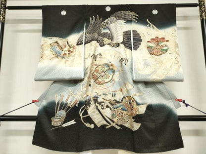平和屋着物[]お宮参り　男の子　祝着　産着　初着　のしめ　鷹　鷲　器物文　暈し染め　金銀彩　逸品　DABJ3023ea