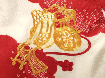 平和屋着物[]お宮参り　女の子　祝着　産着　初着　のしめ　駒刺繍　絞り　御所車　逸品　DABJ3030ea
