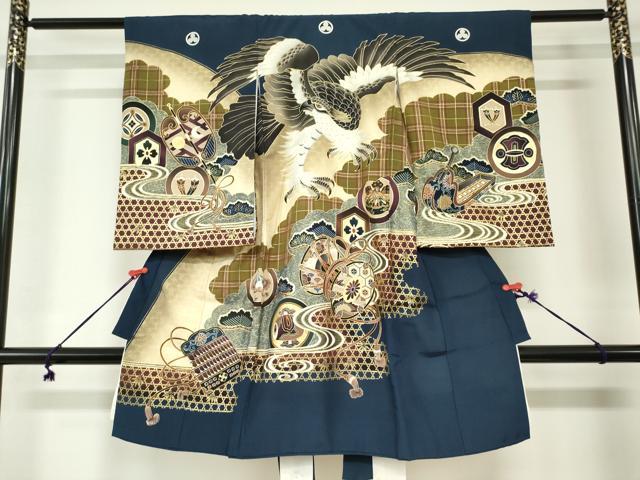 平和屋着物[]お宮参り　男の子　祝着　産着　初着　のしめ　鷹　鷲　器物松文　家紋並べ　金彩　逸品　DABJ3047ea