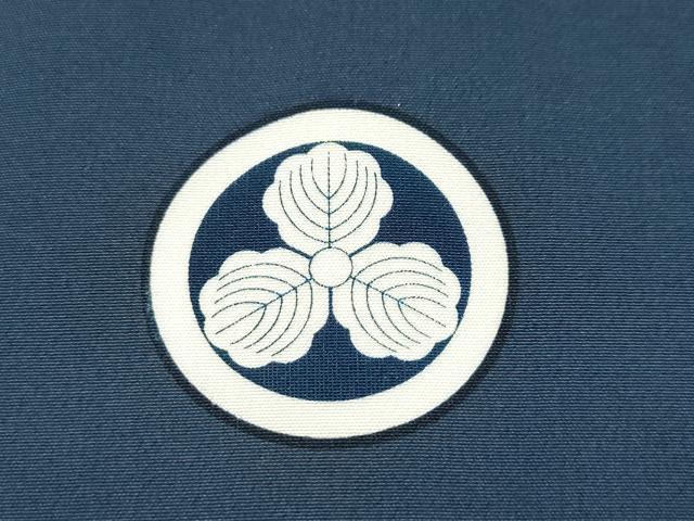 平和屋着物[]お宮参り　男の子　祝着　産着　初着　のしめ　鷹　鷲　器物松文　家紋並べ　金彩　逸品　DABJ3047ea