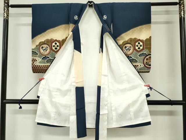 平和屋着物[]お宮参り　男の子　祝着　産着　初着　のしめ　鷹　鷲　器物松文　家紋並べ　金彩　逸品　DABJ3047ea