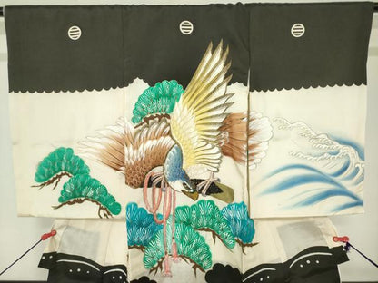 平和屋着物[]お宮参り　男の子　祝着　産着　初着　のしめ　刺繍　手描き　鷹　鷲　立波松文　金彩　逸品　DABJ3048ea