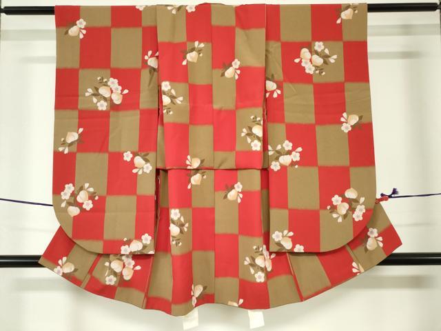 平和屋着物[]七五三　女の子　３歳　祝着　三つ身　桃　舞梅　市松文様　洗える着物　DABJ3056ea