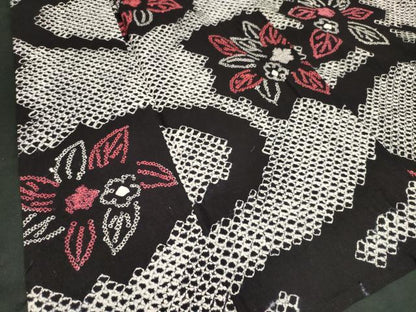 平和屋着物∴夏物　浴衣　有松鳴海絞り　舞花文　黒地　ロング丈　綿　逸品　DABJ3112ea