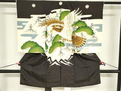 平和屋着物[]お宮参り　男の子　祝着　産着　初着　のしめ　刺繍　鷹　鷲　笠松文　金彩　逸品　DABJ3133ea
