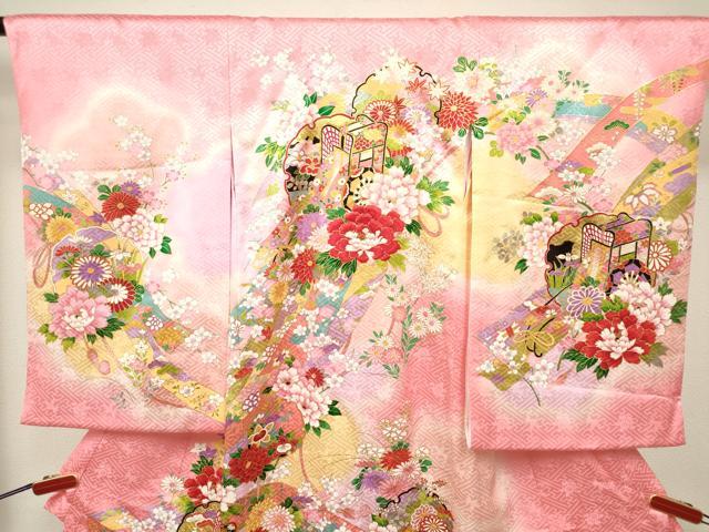平和屋着物[]お宮参り　女の子　祝着　産着　初着　のしめ　駒刺繍　雪輪　御所車花文　暈し染め　金彩　逸品　未使用　DABJ3142ea