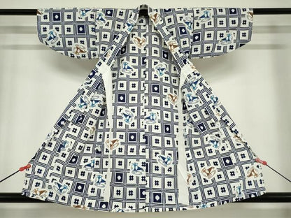 平和屋着物＊夏物　浴衣　男の子　子供　注染　井桁格子　ヘリコプター　綿　逸品　DABJ3176ea