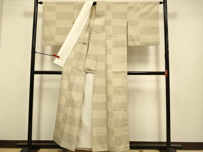 平和屋着物▽本塩沢　単衣　110亀甲　変わり市松文様　正絹　逸品　DABJ3556du