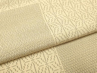 平和屋着物▽本塩沢　単衣　110亀甲　変わり市松文様　正絹　逸品　DABJ3556du