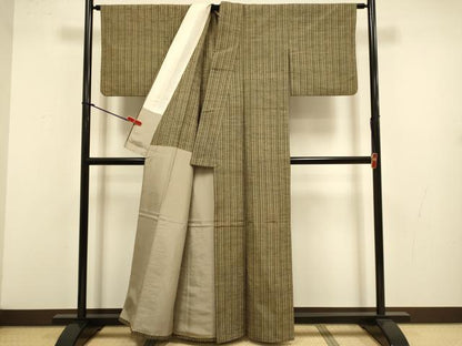 平和屋着物●上質な紬　胴抜き仕立て　縞　正絹　逸品　DABJ3581du