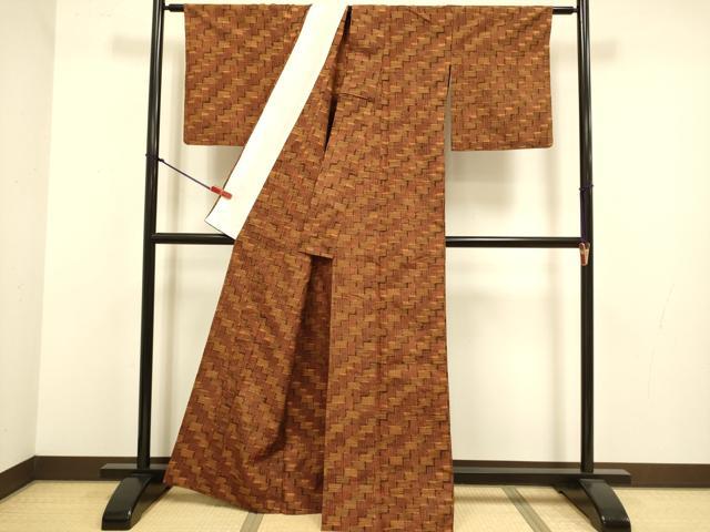 平和屋着物▽上質な紬　単衣　幾何学文様　正絹　逸品　DABJ3762du