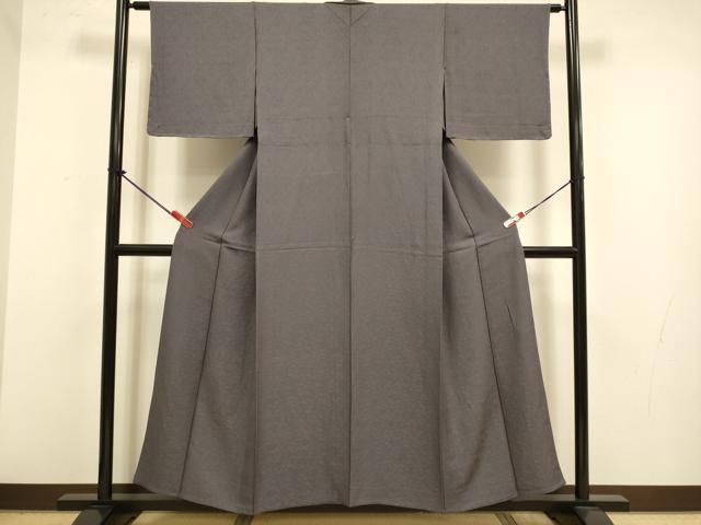 平和屋着物▽上質な色無地　単衣　草花地紋　チャコールグレイ色　正絹　逸品　未使用　DABJ3782du