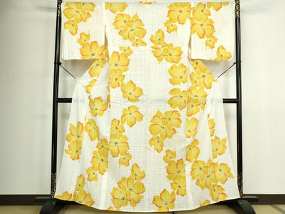 平和屋着物∴夏物　小紋・浴衣兼用　舞花文　綿麻　逸品　DABJ4415cd