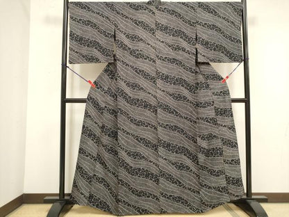 平和屋着物▽上質な小紋　単衣　唐草　黒地　正絹　逸品　DABJ4466cd