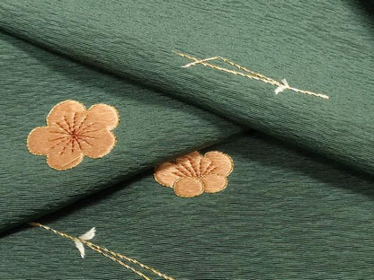 平和屋着物▼付下げ　反物　着尺　駒刺繍　総刺繍　草花松葉文　金糸　上代29万円　逸品　未使用　DABJ4650zy