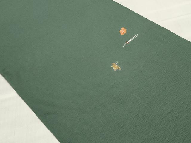 平和屋着物▼付下げ　反物　着尺　駒刺繍　総刺繍　草花松葉文　金糸　上代29万円　逸品　未使用　DABJ4650zy