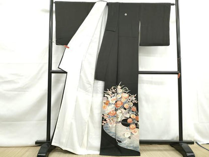 平和屋着物■豪華黒留袖　駒刺繍　飾花文　金銀彩　正絹　逸品　DABJ5116qa