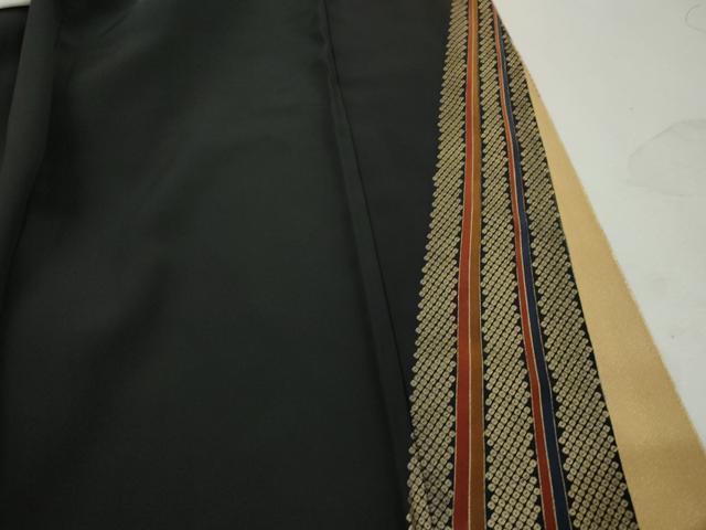 平和屋着物■豪華黒留袖　作家物　駒刺繍　群鶴文　暈し染め　金彩　本金箔　正絹　逸品　DABJ5161qa
