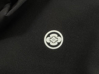 平和屋着物■豪華黒留袖　御所車花松文　暈し染め　金彩　正絹　逸品　DABJ5220qa