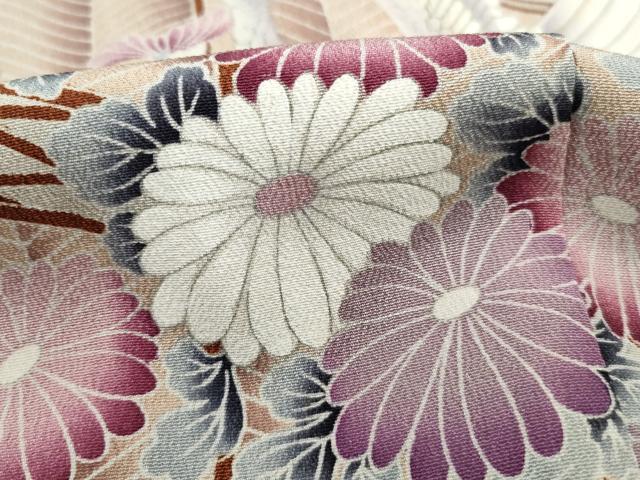 平和屋着物■豪華黒留袖　刺繍　屏風花鳥文　鳳凰　牡丹　金糸　正絹　逸品　DABJ5250qa