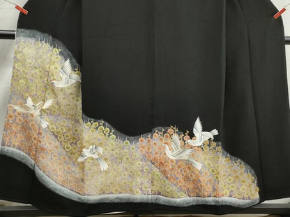 平和屋着物■豪華黒留袖　駒刺繍　花鳥文　金彩　正絹　逸品　DABJ5267qa