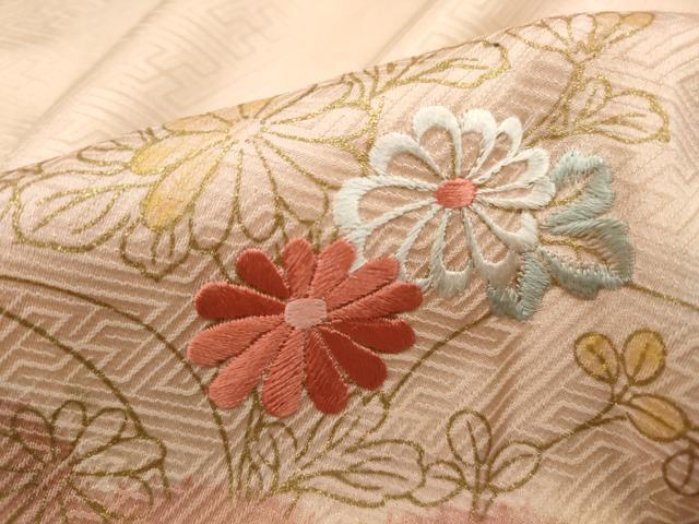 平和屋着物■上質な紬　絞り　刺繍　几帳花文　金彩　正絹　逸品　DABJ5284qa